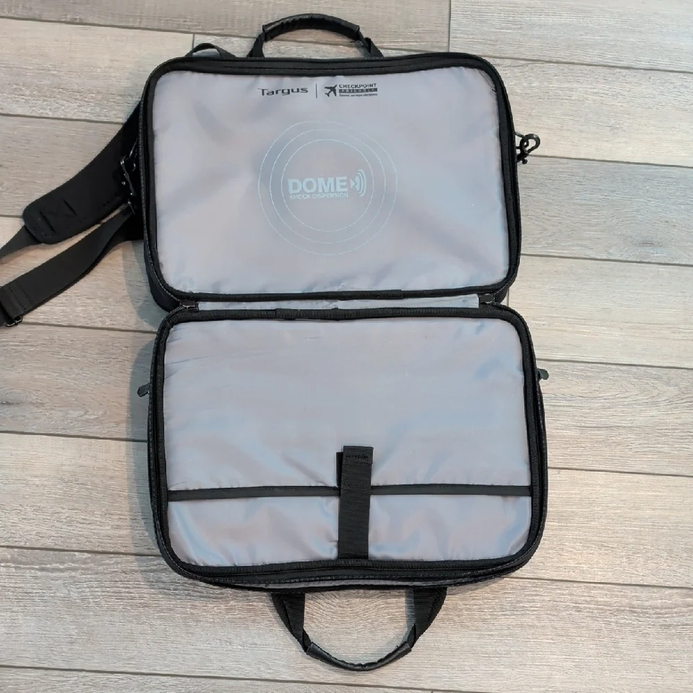 Professional Black Laptop Briefcase with Padded Shoulder Strap